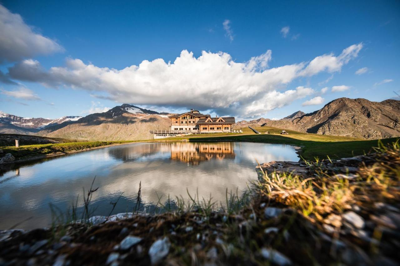 Sunny Valley Mountain Lodge Bormio Exterior photo